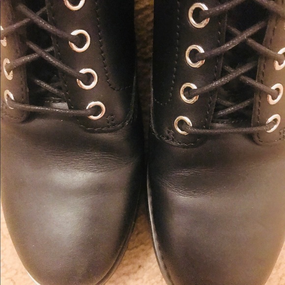 michael kors teddy boots